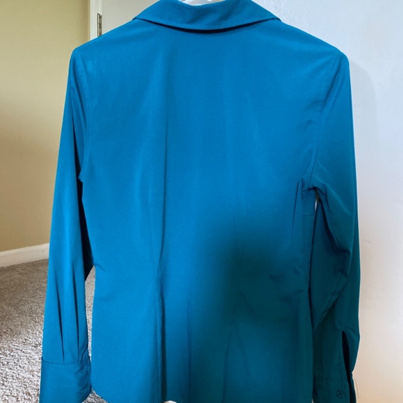 Button down blouse - Picture 4 of 4